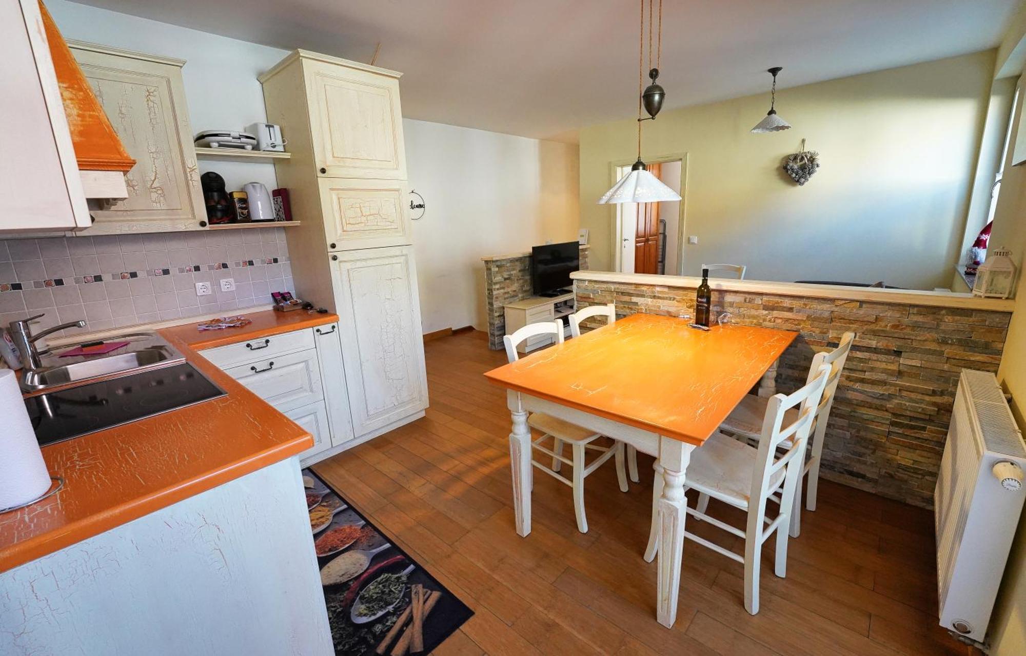 Apartment Mojstrovka With Terrace In City Center ครานสกา โกรา ภายนอก รูปภาพ